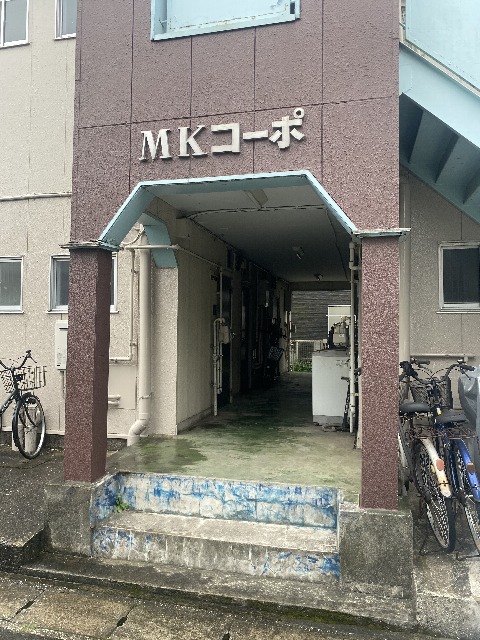 20/22 エントランス