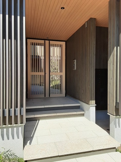 2/8 エントランス