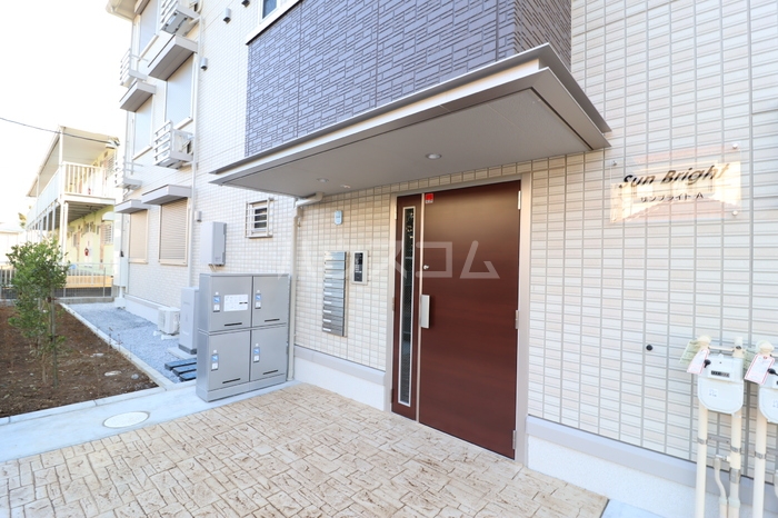 20/22 エントランス