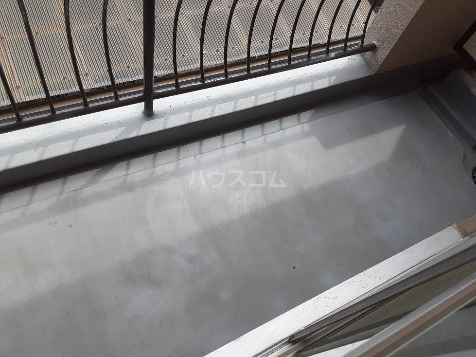 19/30 バルコニー