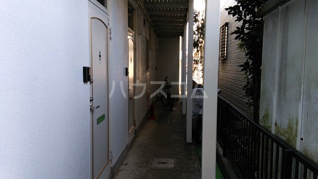 16/26 エントランス