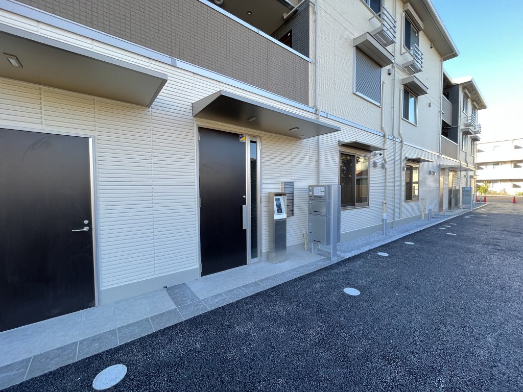 29/30 エントランス