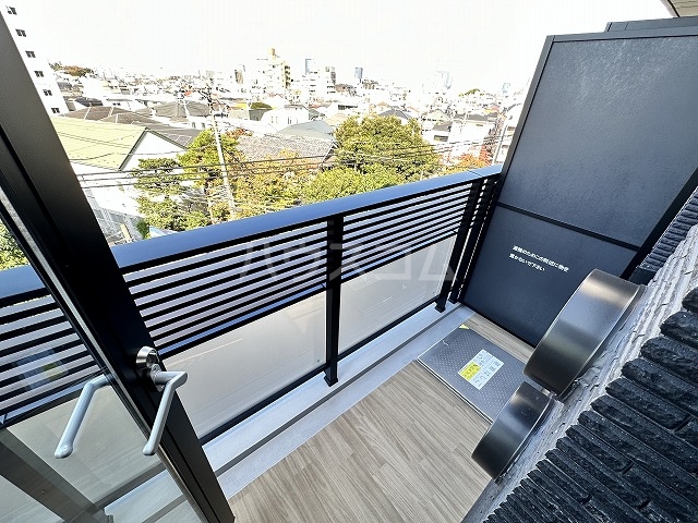 15/30 バルコニー