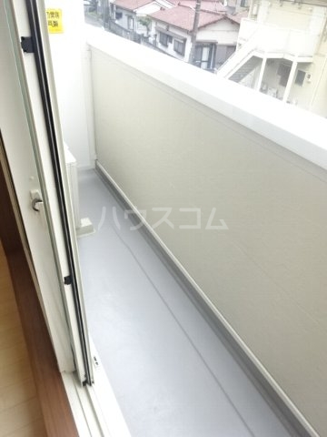 18/29 バルコニー