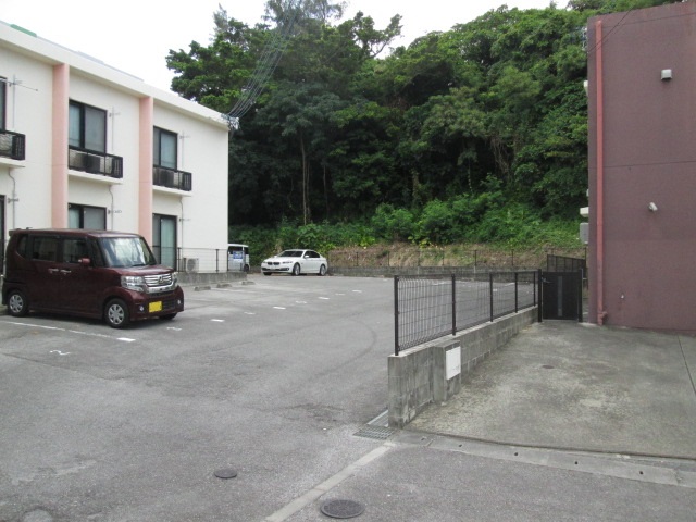 21/23 駐車場