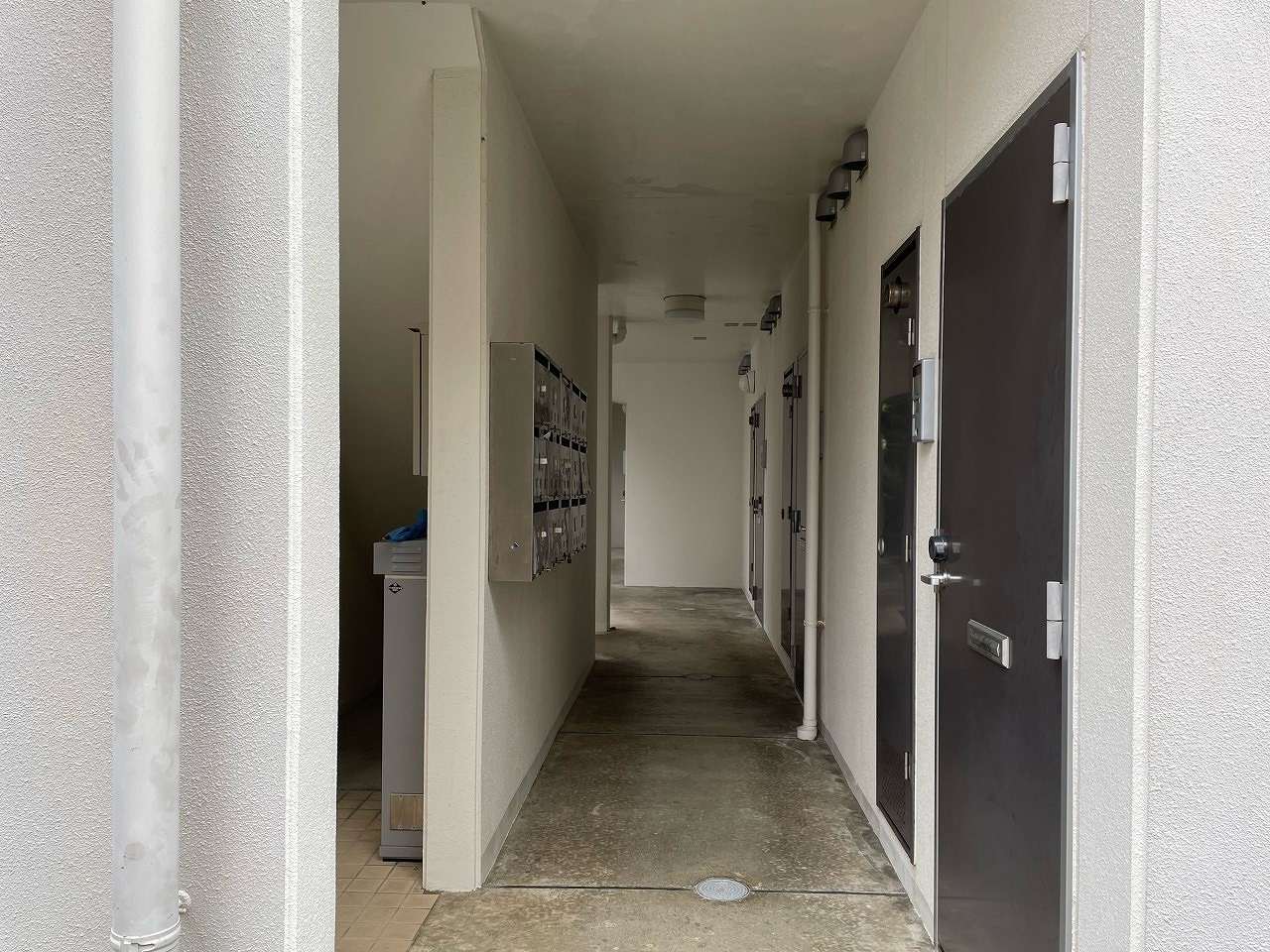 17/18 エントランス