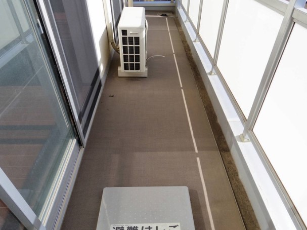 13/25 バルコニー