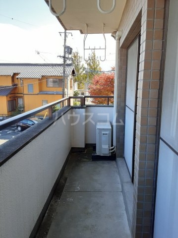 23/30 バルコニー