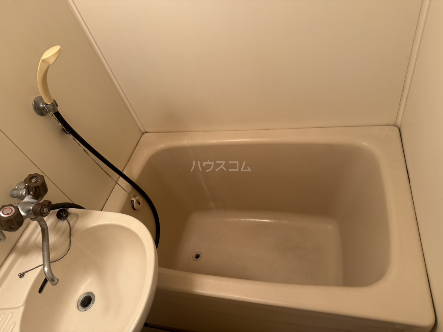 13/26 浴室