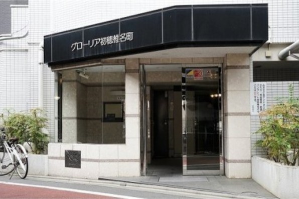 20/26 エントランス