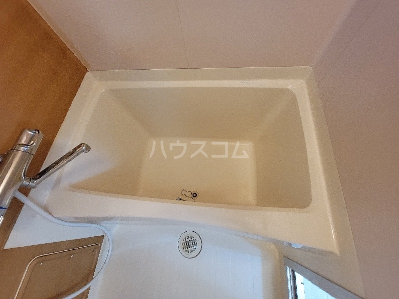 16/30 浴室