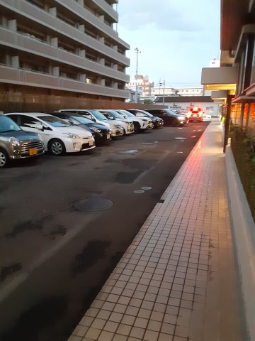 24/26 駐車場