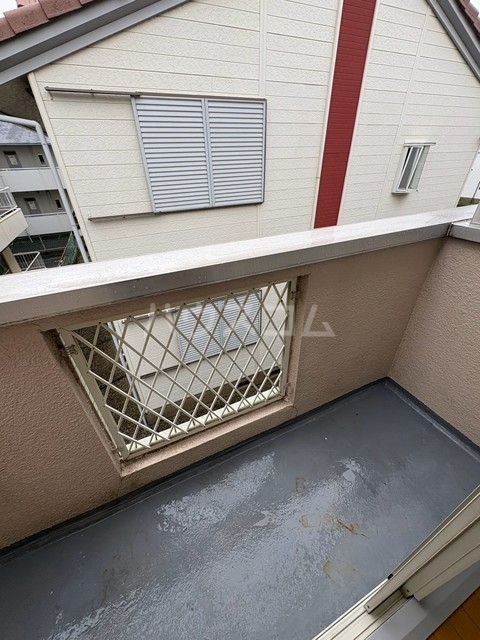 15/26 バルコニー