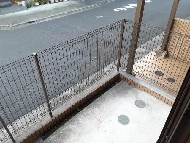 16/28 バルコニー