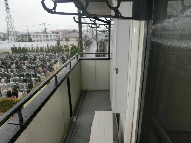 16/27 バルコニー