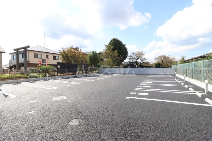 19/20 駐車場