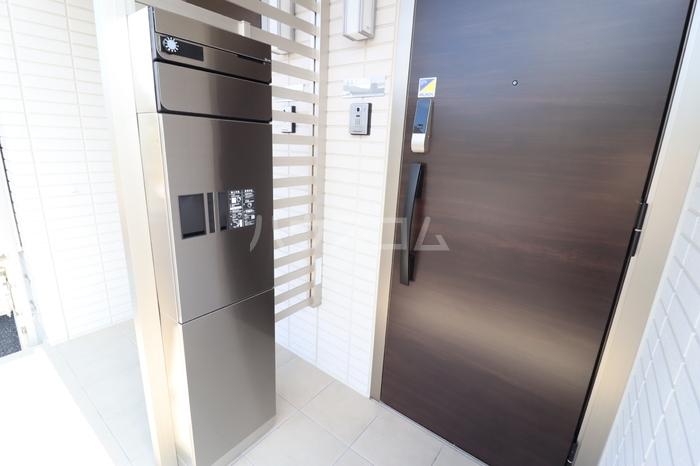 17/19 エントランス