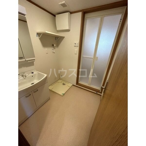 13/30 洗面
