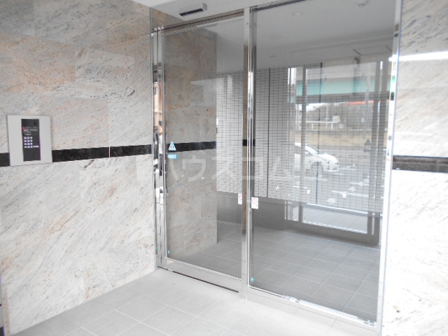 3/6 エントランス