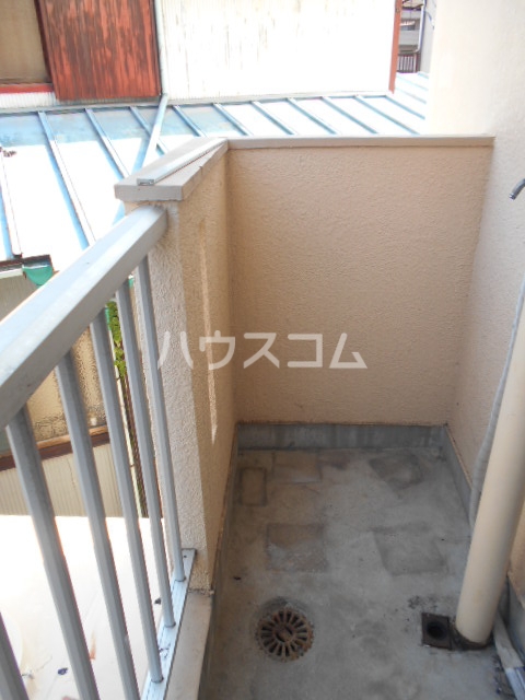 19/27 バルコニー