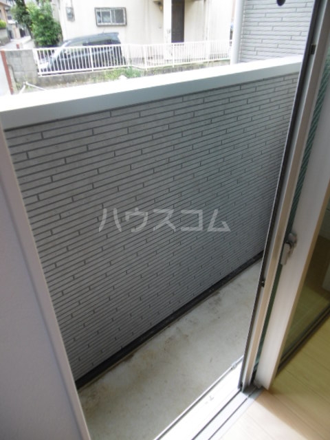 13/22 バルコニー