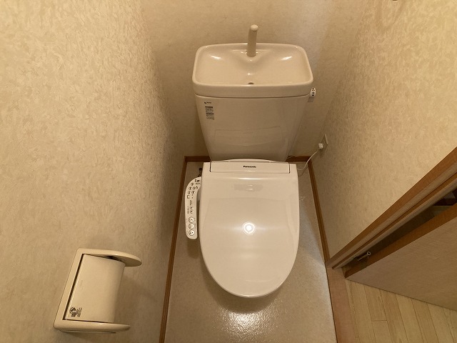 18/30 トイレ