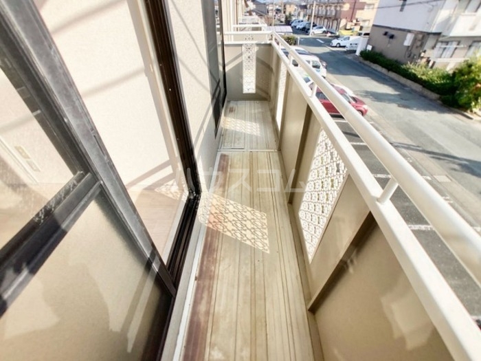 13/27 バルコニー