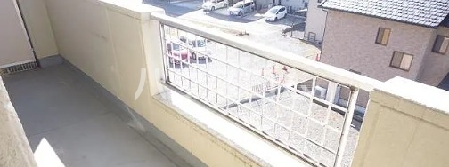 13/17 バルコニー