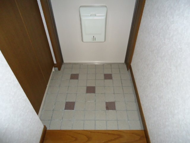 13/24 玄関