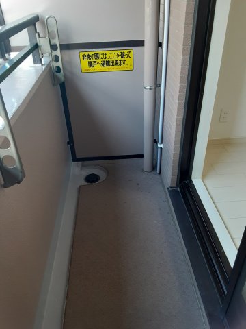 17/26 バルコニー