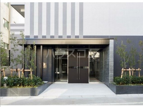 13/21 エントランス