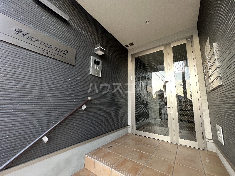 22/29 エントランス