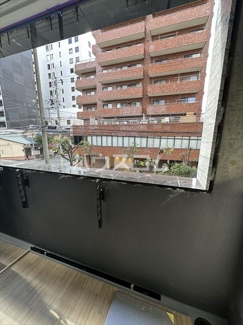 13/23 バルコニー