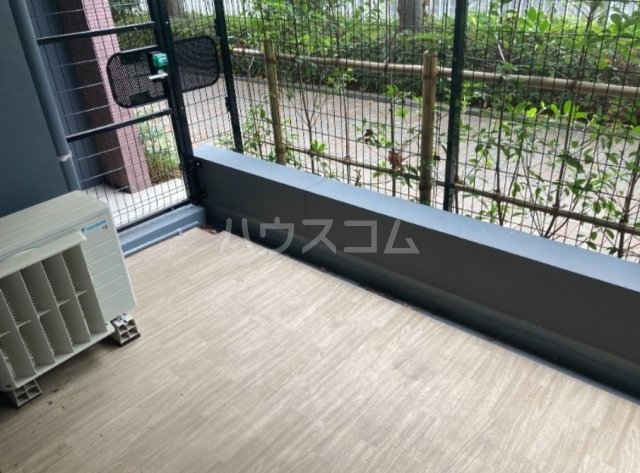 14/23 バルコニー