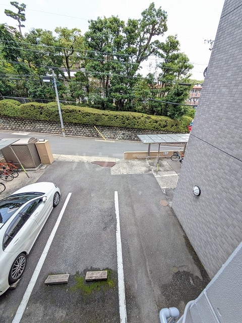 26/30 駐車場