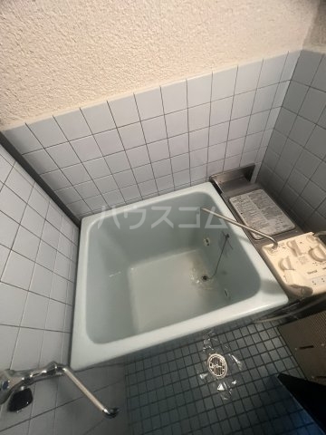 16/29 浴室