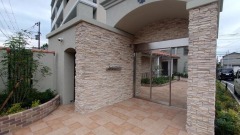 17/20 エントランス