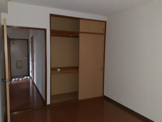 13/30 収納