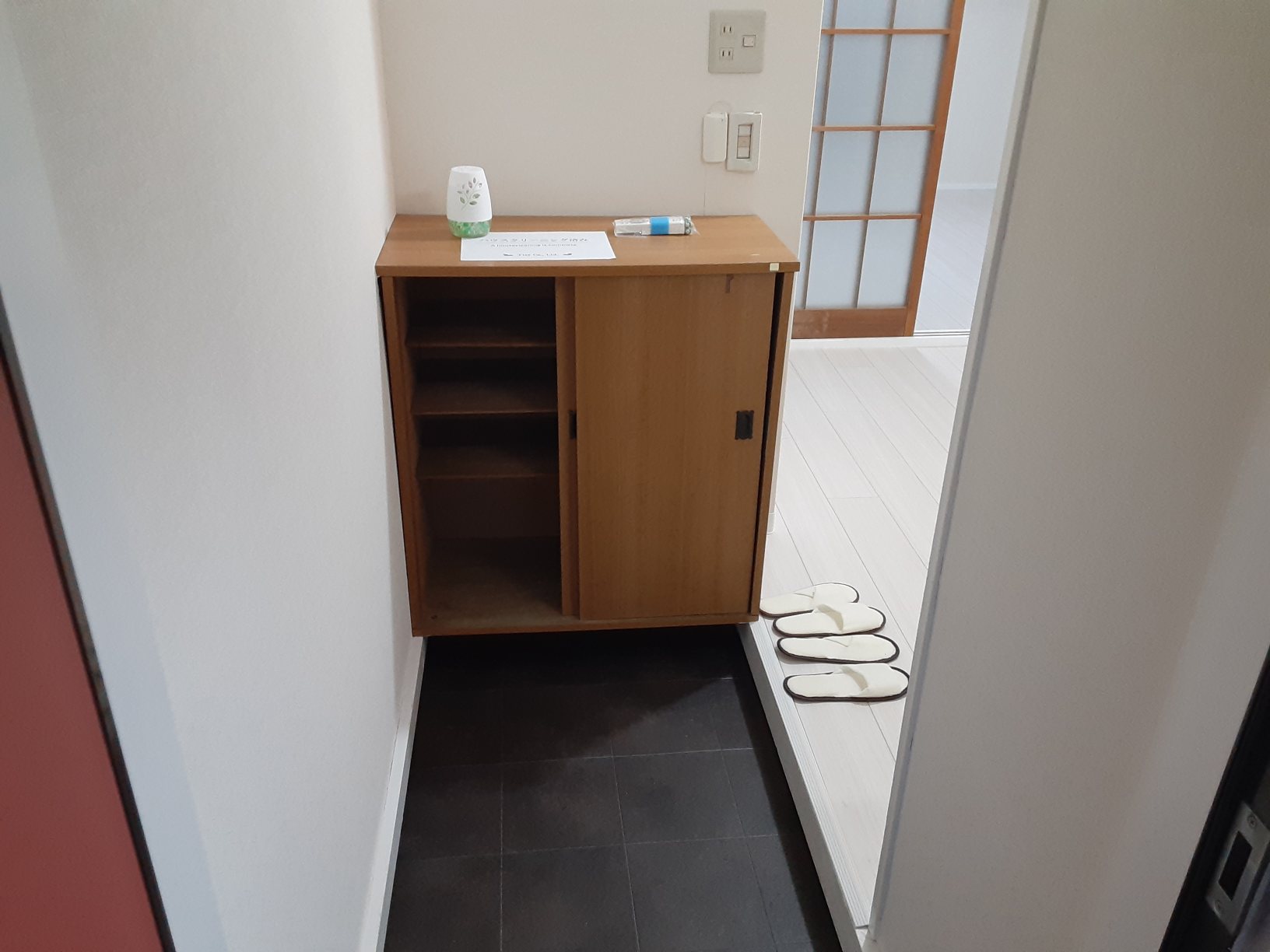 25/30 エントランス