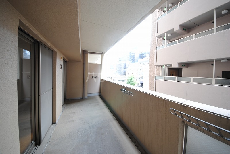 17/30 バルコニー