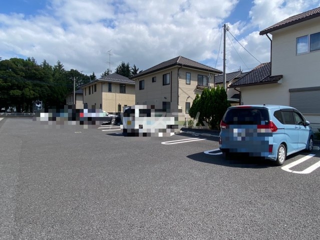 9/10 駐車場