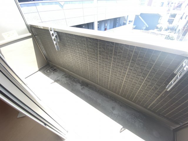 16/30 バルコニー