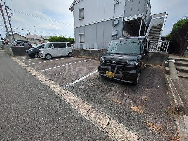 16/19 駐車場