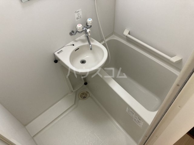 18/30 洗面