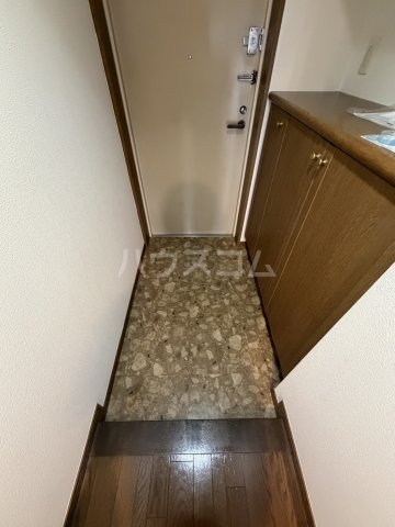 15/29 玄関
