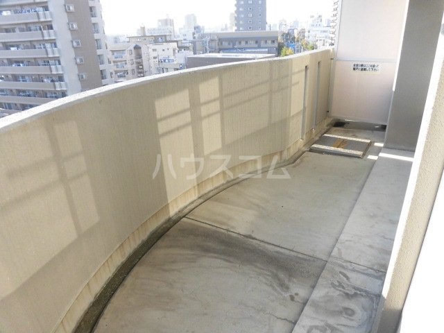 17/30 バルコニー