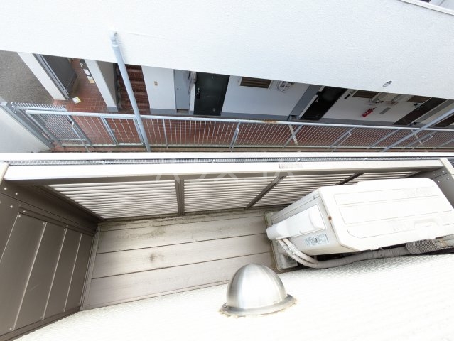 21/30 バルコニー