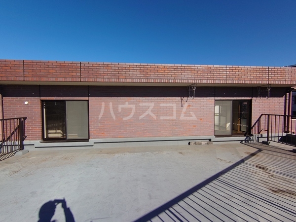 21/30 バルコニー