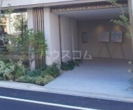 2/5 エントランス