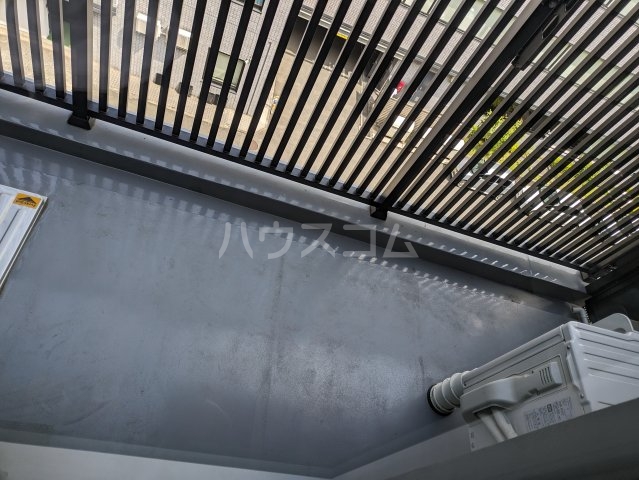 23/30 バルコニー